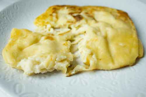 galette-fromage-les-delices-de-nacera-traiteur-cherbourg