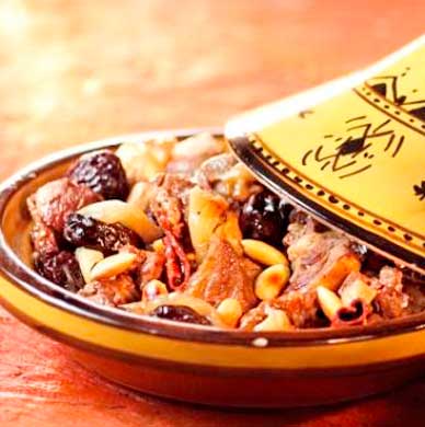 tajine de boeuf aux pruneaux et amandes les delices de nacera traiteur oriental cherbourg 2