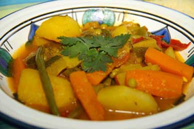 tajine-de-legumes-les-delices-de-nacera-traiteur-oriental-cherbourg-1